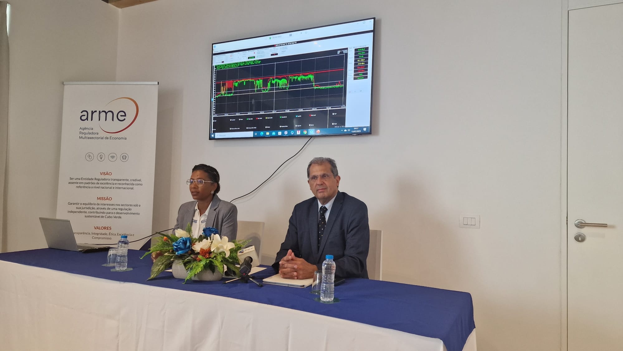 ANACOM está a trabalhar com regulador de Cabo Verde na melhoria do sistema de monitorização do espectro 
