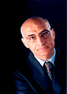 Photo of Luis Magalhães.