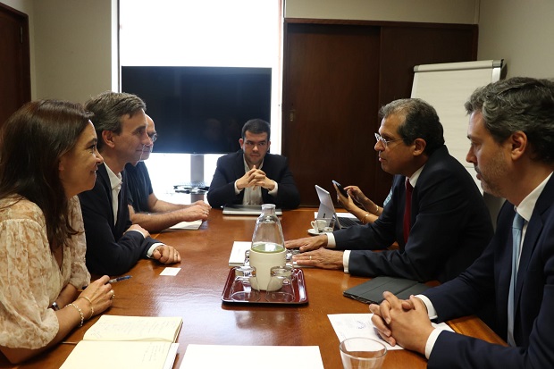 ANACOM meets with Municipal Council of Porto and Secretary of State for Administrative Modernisation