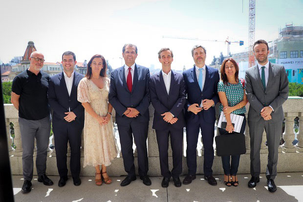 ANACOM reúne com Câmara do Porto e com Secretário de Estado da Modernização Administrativa